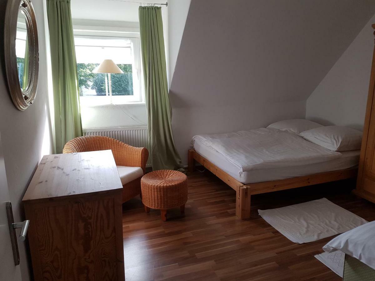 Apartment am Park Lehrte Bagian luar foto